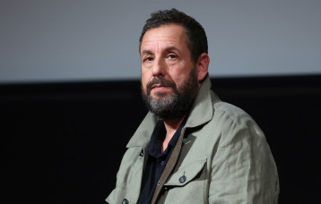 אדם סנדלר (צילום: JC Olivera/Getty Images for BAFTA)