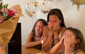 מיכל פעילן חוגגת 40 עם ילדיה (צילום: רשתות חברתיות)