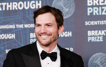 אשטון קוצ'ר (צילום: רויטרס)