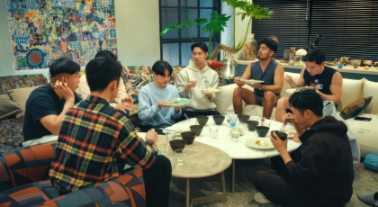 מחפש בן זוג. ריאליטי שלא חייב עישון וקללות (צילום: נטפליקס)