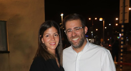 רגע אחרי הזכייה ב"אח הגדול": אורן חזן יוצא עם אשתו לבלות