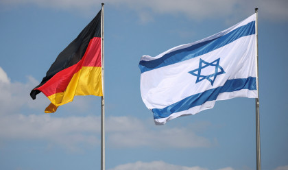 דגל ישראל, דגל גרמניה (צילום: REUTERS/Liesa Johannssen)