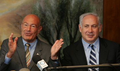בנימין נתניהו וארנון מילצ'ן (צילום:  David Silverman/Getty Images)
