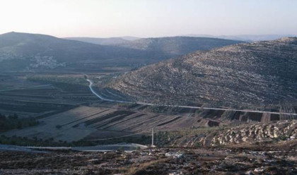 הרי השומרון בסביבת צומת תפוח  (צילום: אלבום פרטי)