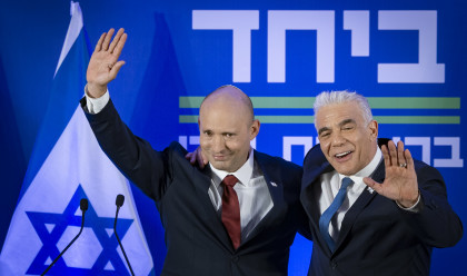 יאיר לפיד ונפתלי בנט (צילום: חיים גולדברג, פלאש 90)