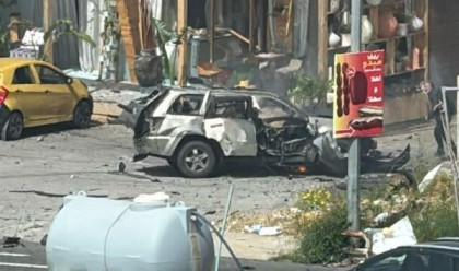 תקיפת רכב בלבנון (צילום: רשתות ערביות)