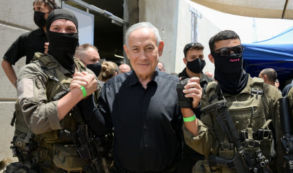 ראש הממשלה נתניהו באוגדה 36 בגבול הצפון (צילום: מעיין טואף/לע״מ)