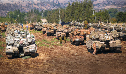 כוח שריון ליד גבול לבנון  (צילום: אייל מרגולין פלאש 90)
