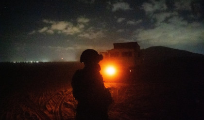 לוחם במרחב התוואים בדרום רצועת עזה (צילום: דובר צה"ל)