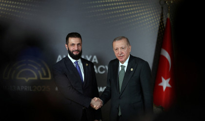 רג'פ טאיפ ארדואן, אחמד א-שרע (צילום: Murat Cetinmuhurdar/PPO/Handout via REUTERS)