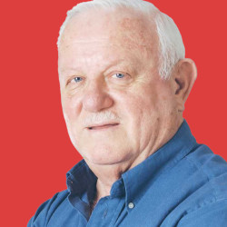 אברהם תירוש צילום: ראובן קסטרו