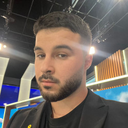 דן עזרא