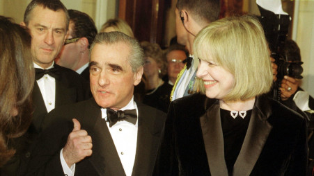 מרטין סקורסזה ואשתו הלן 1999 (צילום: Marshall/Getty Image)