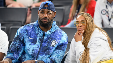 לברון ג'יימס ואשתו סוואנה (צילום: Karwai Tang/Getty Images)