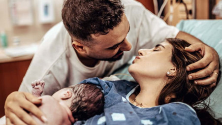 מאור ונאור בחדר הלידה (צילום:  גליה אסתר לוי)