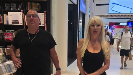  פנינה רוזנבלום ורוני סימנוביץ' (צילום: ניר פקין)