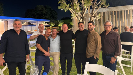 צמרת העסקים בישראל התארחה בביתו של שפי ששון (צילום: פרטי)