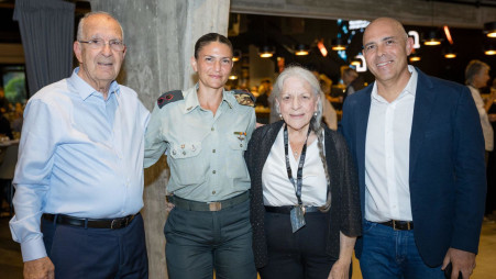 אלון חן, דינה בן יהודה, אור בן יהודה ושמשון הראל (צילום: איתי בלסון ויעל אילן מכון ויצמן למדע)