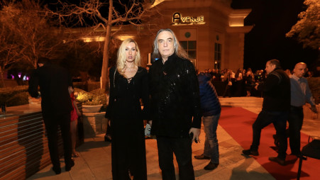 צביקה פיק, שירה מנור (צילום: פאביאן קולדורף)