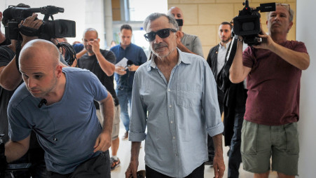 משה איבגי בתחילת משפטו (צילום: מאיר וקנין,פלאש 90)