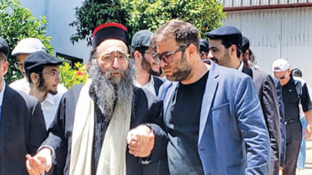 אורן חזן והרב יאשיהו פינטו (צילום: פרטי)