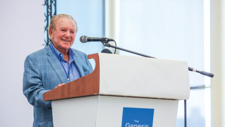 מוריס קאהן (צילום: נטשה קופרמן)