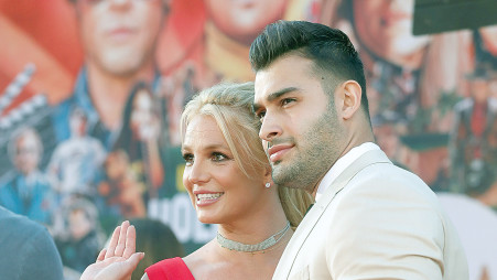 בריטני ספירס וסם אסגרי (צילום: רויטרס)