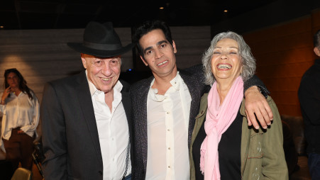 נורית גפן, אביב גפן, יהונתן גפן (צילום: רפי דלויה)