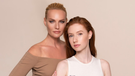 גלית גוטמן ובתה אמה (צילום: עידו לביא)