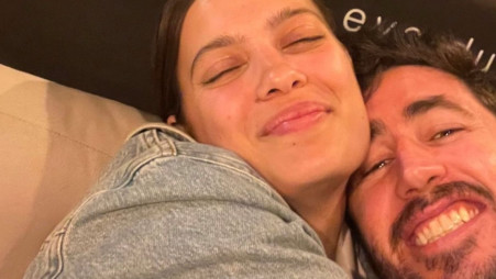 עומרי קראוס ואסתי דיסקינד (צילום: צילום מסך אינסטגרם)