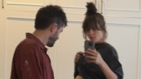 מזל טוב. נגה ארז חושפת הריון ראשון (צילום: צילום מסך אינסטגרם)