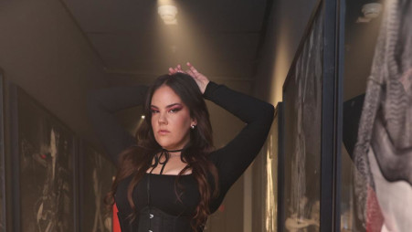 נטע ברזילי בחגיגות לדורון מדלי (צילום: אור גפן)