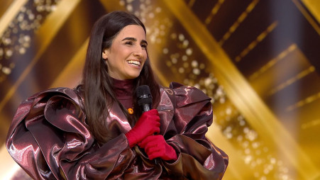 במקום הראשון בגמר הזמר במסכה 2025 - דאנה איבגי (צילום: באדיבות קשת 12)