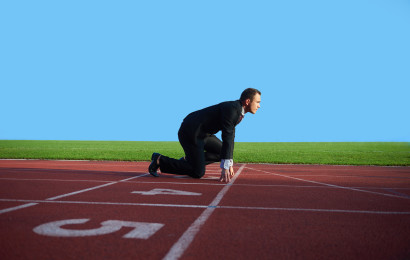 על קו הזינוק