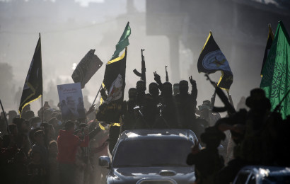 מחבלי חמאס ברצועת עזה (צילום: EYAD BABA/AFP via Getty Images)