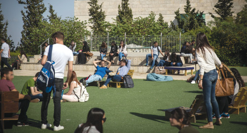 סטודנטים באוניברסיטת חיפה (צילום: הדס פרוש)