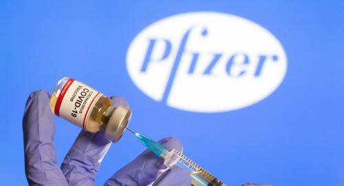החיסון לקורונה של חברת פייזר (צילום: REUTERS/Dado Ruvic)