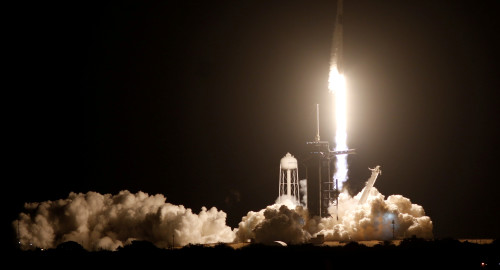 השיגור ההיסטורי של spaceX (צילום: REUTERS/Thom Baur)