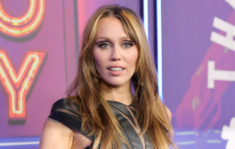 מייילי סיירוס (צילום:  Dia Dipasupil/Getty Images)