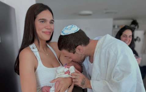 בטקס הברית: נויה אריאלי, דור טאוב ושון שמשון  (צילום: מתוך אינסטגרם)