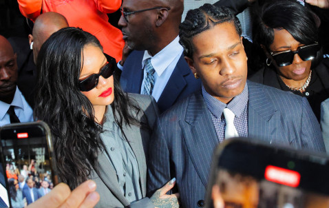 אייסאפ רוקי וריהאנה בבית המשפט (צילום: רויטרס)