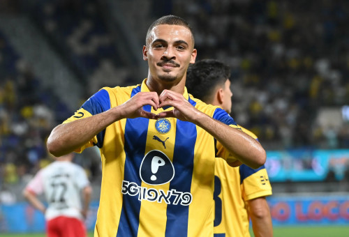 שחקן מכבי תל אביב, סייד אבו פרחי (צילום: ברני ארדוב)