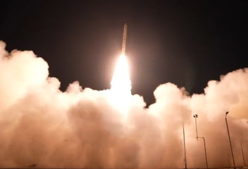 שיגור הלווין אופק 19 (צילום: מולטימדיה מפא״ת, משרד הביטחון)