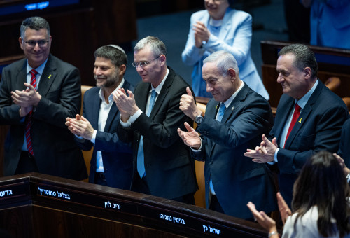 בנימין נתניהו ושרים במליאה (צילום: יונתן זינדל פלאש 90)