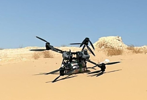 רחפן שנתפס לאחר ששוגר מגבול מצרים (צילום: מועצה אזורית רמת הנגב)