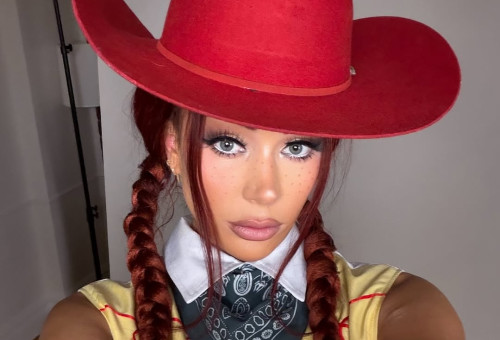 אוליביה אטווד (צילום: אינסטגרם)