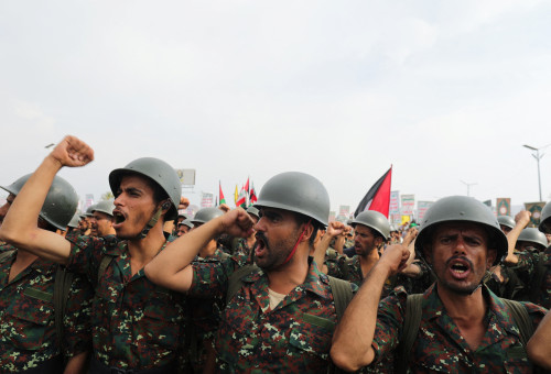 חות'ים (צילום: REUTERS/Khaled Abdullah)