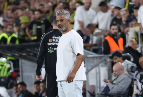 ברק יצחקי מאמן בית"ר ירושלים (צילום: דני מרון)