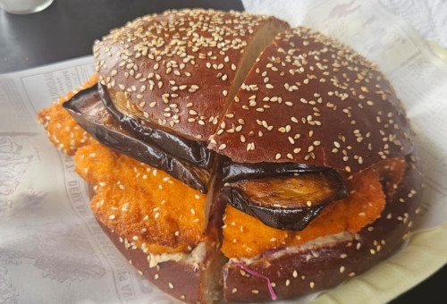 הקוסקוס והלחמניה של אתי (צילום: ללא)