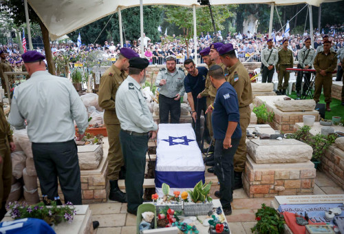הלווית סגן הדר גולדין  (צילום: חיים גולדברג פלאש 90)